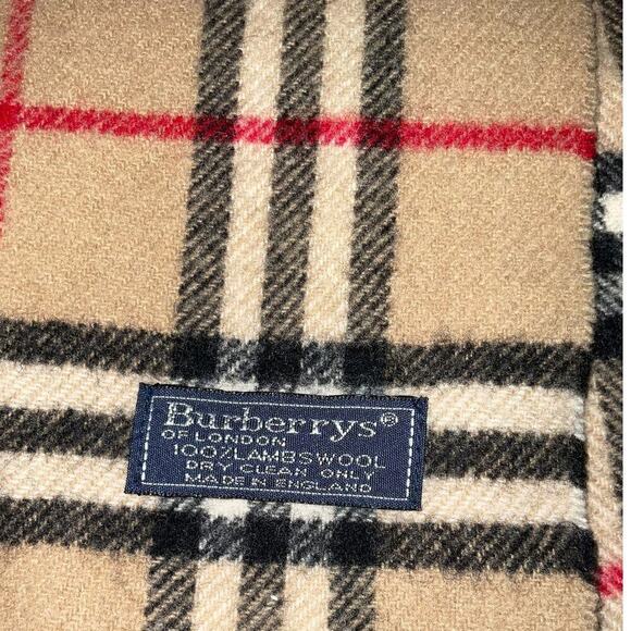 Vintage Burberrys of London Large 100% Lambswool Scarf Made in England - Picture 6 of 14